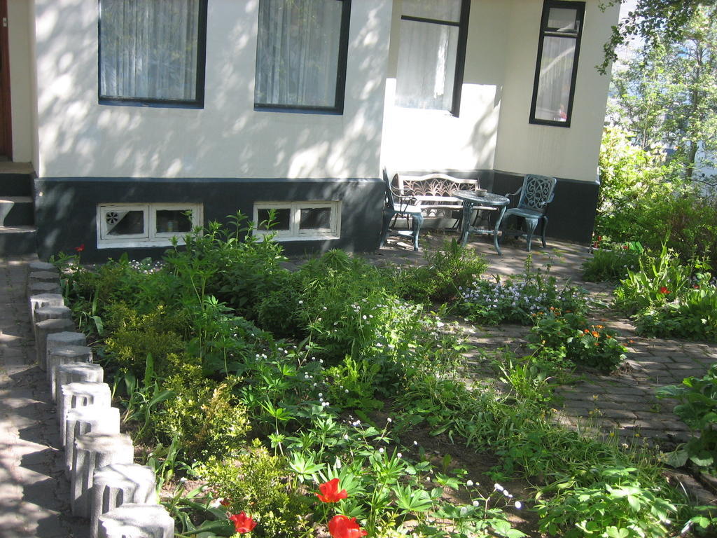 Guesthouse Solgardar 아퀴레이리 외부 사진