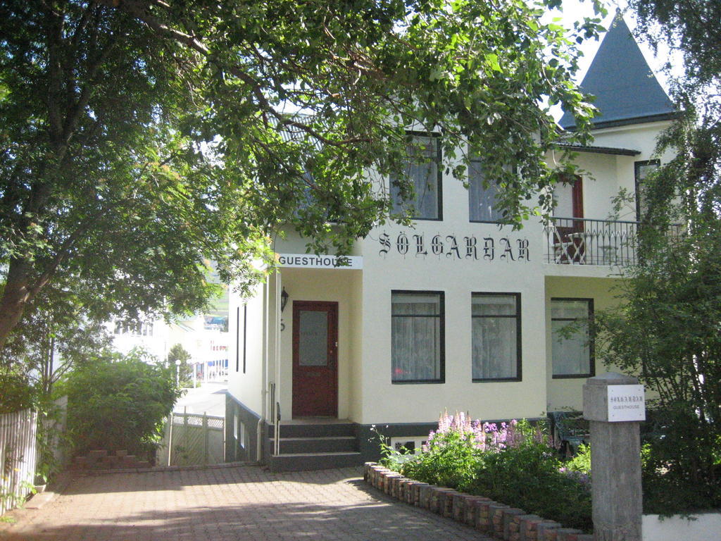 Guesthouse Solgardar 아퀴레이리 외부 사진